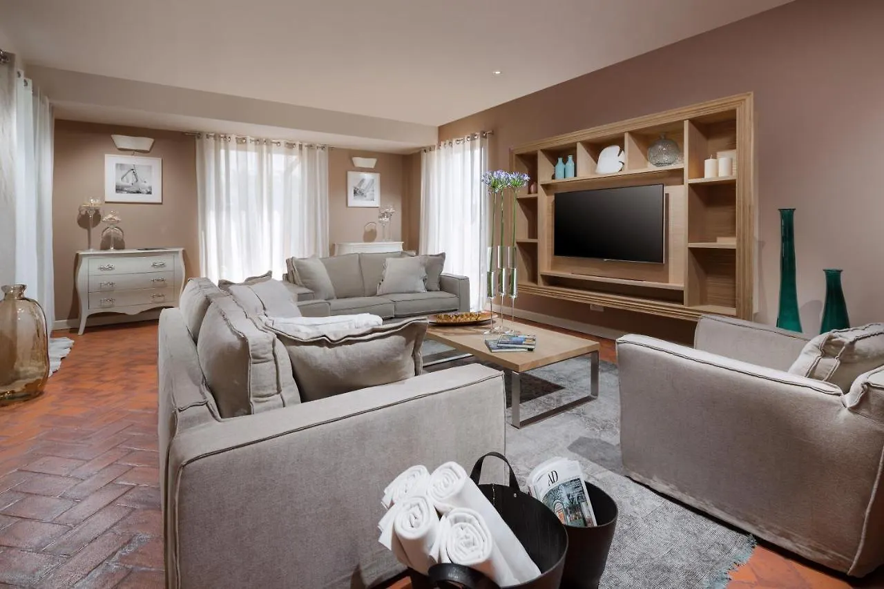 Villa Sylvia By Hmz Villas Tar-Vabriga Croatia